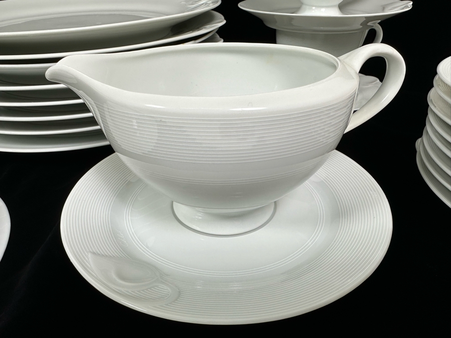 Hutschenreuther Germany Fleuron Chloe Paris Decor Rotonde White China Service - See Photos [Photo 18]