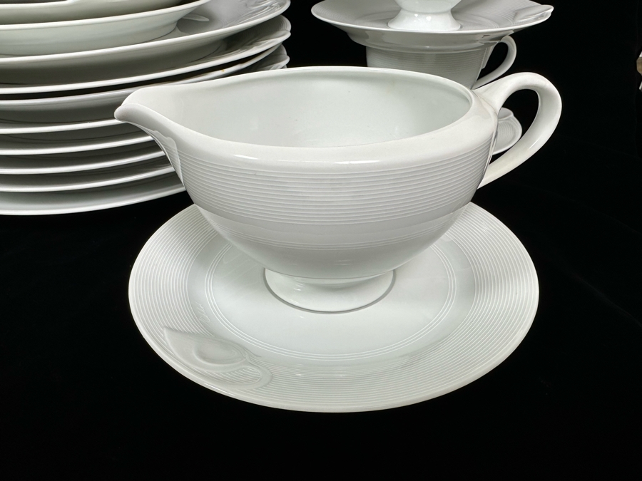 Hutschenreuther Germany Fleuron Chloe Paris Decor Rotonde White China Service - See Photos [Photo 9]
