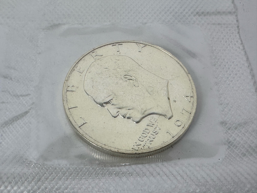 1974-eisenhower-uncirculated-silver-dollar