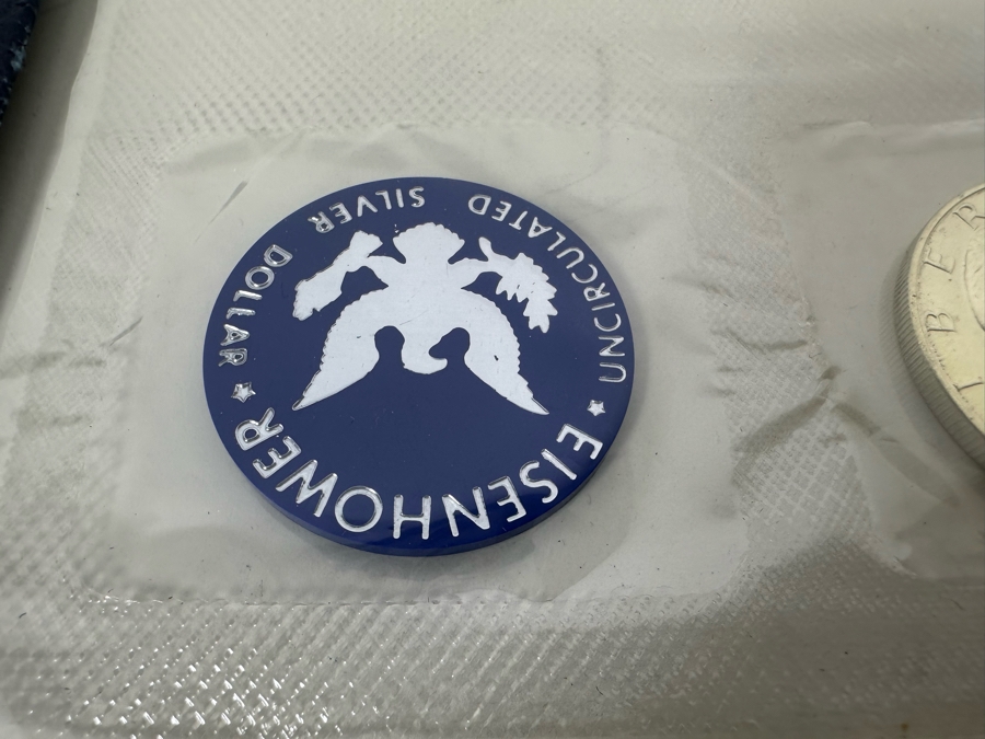 1974 Eisenhower Uncirculated Silver Dollar [Photo 5]