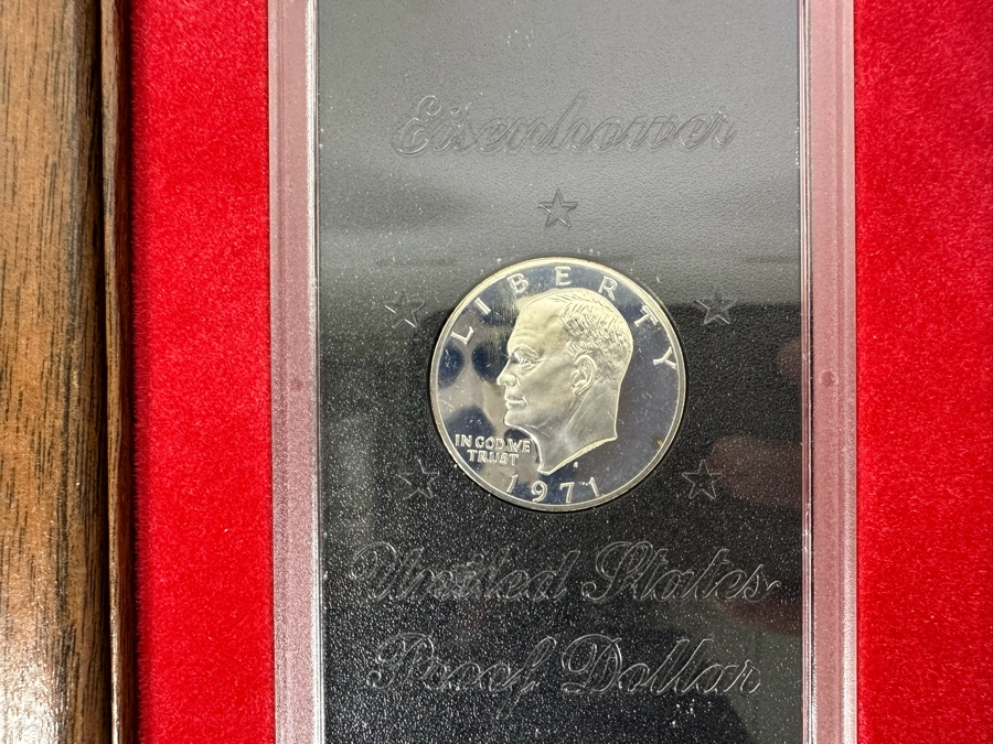 1971 Eisenhower United States Proof Dollar [Photo 3]