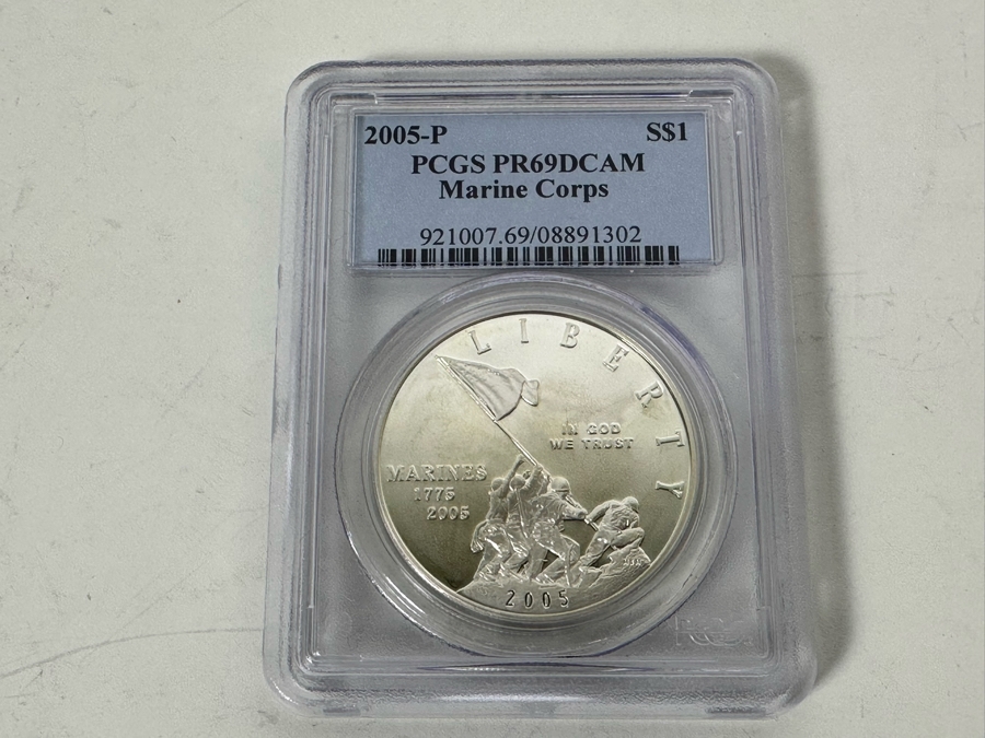 Graded Coin PCGS PR69DCAM Marine Corps 2005 Silver Dollar Commemorative Coin [Photo 2]