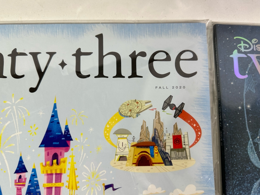 Five Disney Twenty-Three D23 Fan Club Quarterly Magazine Publication And Pair Of Disneyland Trading Pins (One Limited Edition Pin) [Photo 6]