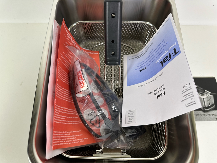 Emeril Deep Fryer Model SERIE F36-C [Photo 6]