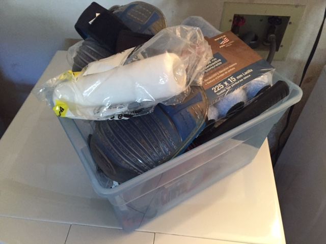 Paiting & Tools Lot [Photo 2]