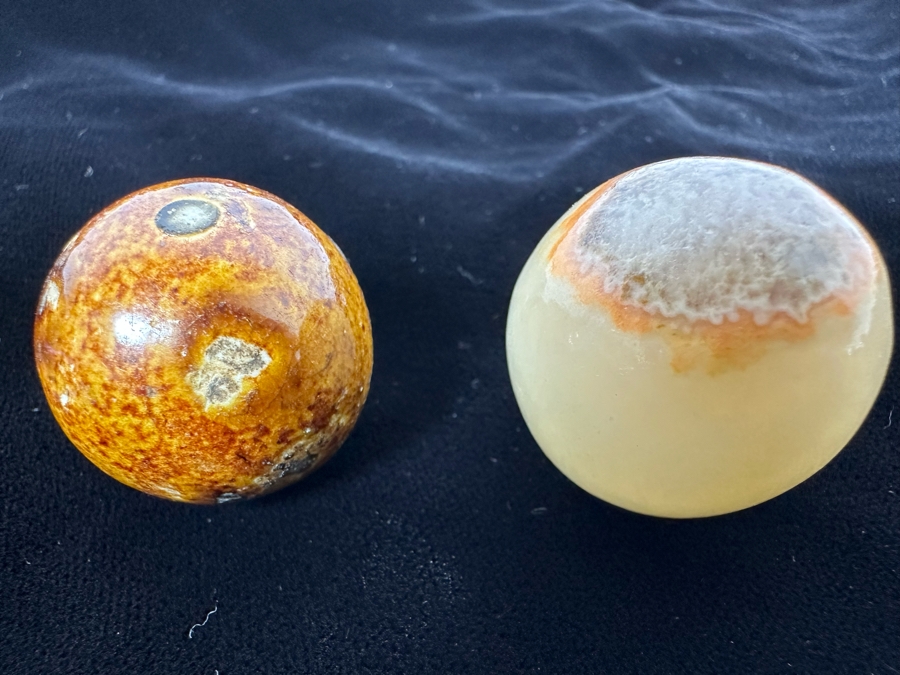 Vintage Marble Collection Featuring Glass, Clay And Natural Stone Marbles [Photo 13]