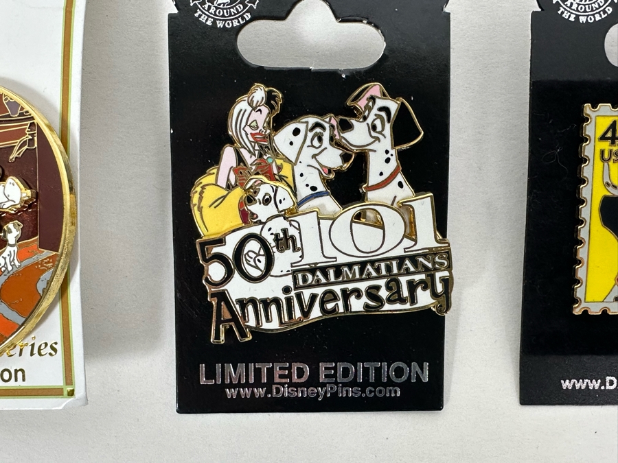 Disney's One Hundred and One Dalmatians Trading Pins With Cards Including Five Limited Edition Pins Cruela De Vil [Photo 7]