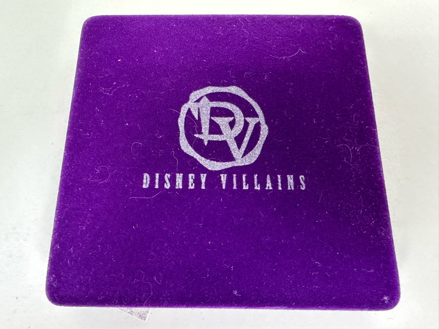 Limited Edition Of 500 2012 Large Trading Pin Disney Villains With Original Box [Photo 3]