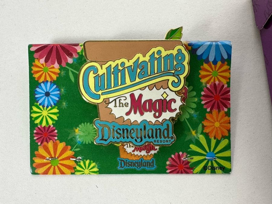 Seven Disney Trading Pins With Cards [Photo 3]