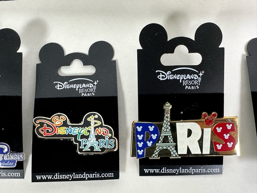 TBDSeven Disney Trading Pins With Cards And The Haunted Mansion Disneyland Resort Drawstring Trading Pouch [Photo 6]