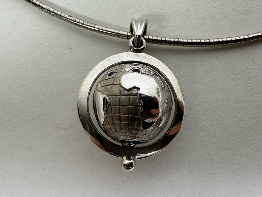 Sterling Silver Spinning Globe Pendant With Sterling Silver 18' Necklace 15.7g [Photo 7]
