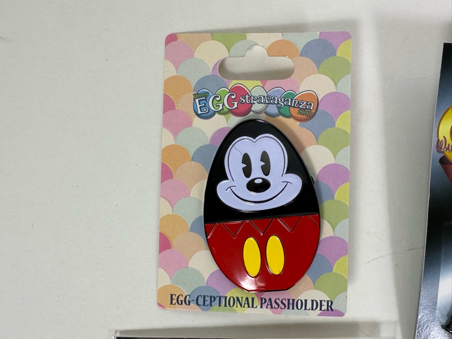 Disney Trading Pins [Photo 2]