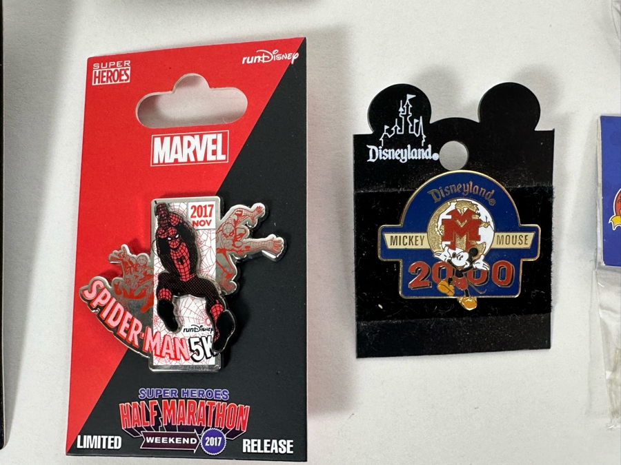 Disney Trading Pins [Photo 6]