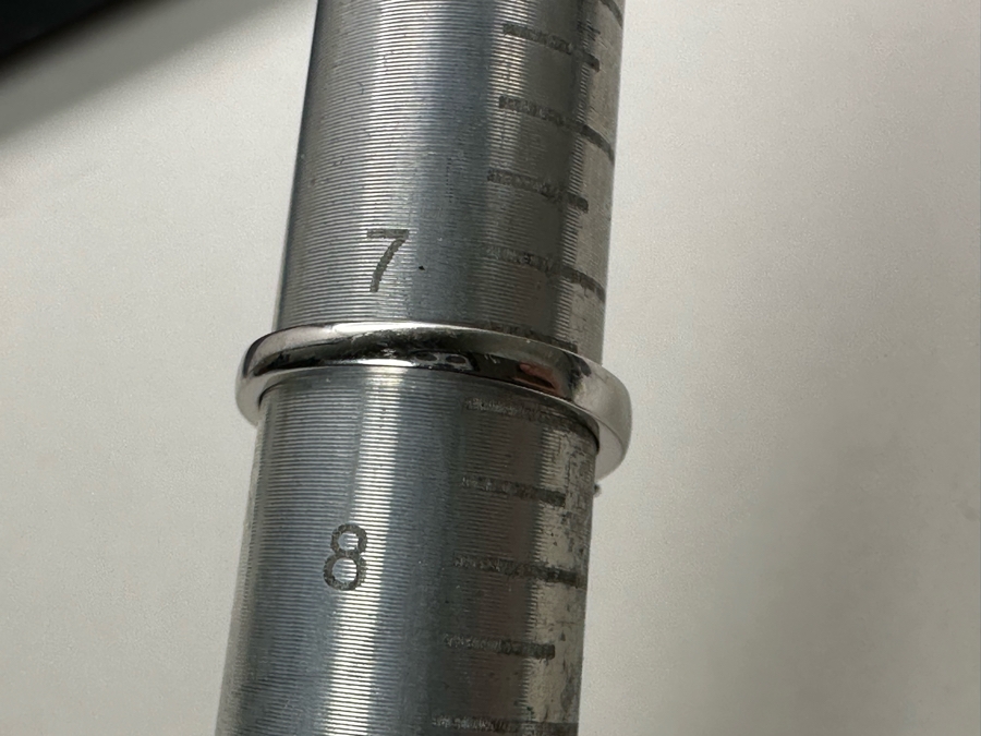 18K Gold Oval Shape Ruby (Lead Glass Fracture Filled) Accented With 2 Baguette Diamonds And 4 Marquise Shape Diamonds G-H Color Si1 Clarity Est. .40cttw Ruby 8mm X 6mm Size 7.25 5.2g Estimated Fair Market Value $1,200 Retail $3,600 [Photo 12]