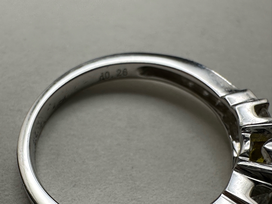 18K Gold Golden Quartz Ring 1.54RI Double Refractive 6mm Round Brilliant Cut Est. 1cttw Set With Diamonds Est. .26cttw Size 6.25 3.5g Estimated Fair Market Value $800 Retails $2,400 [Photo 14]