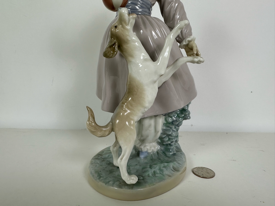 Lladro Porcelain Figurine Teasing The Dog No 5078 With Box (Note Dog May Have Been Reglued) [Photo 3]