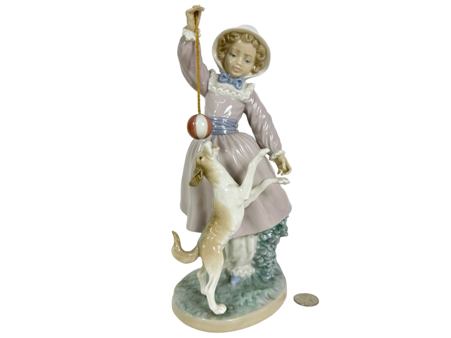 Lladro Porcelain Figurine Teasing The Dog No 5078 With Box (Note Dog May Have Been Reglued) [Photo 1]