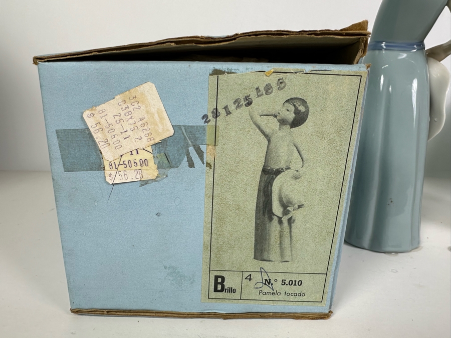 Pair Of Lladro Figurines With Boxes 10H [Photo 12]