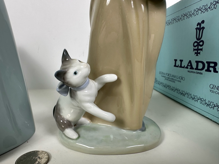 Pair Of Lladro Figurines With Boxes 10H [Photo 4]