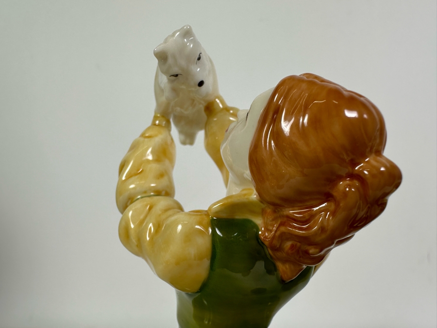 Three Royal Doulton Figurines: Ascot HN2356, Loretta HN2337 & Pretty Ladies Emily HN4841 [Photo 8]