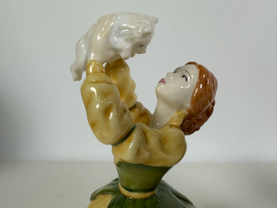 Three Royal Doulton Figurines: Ascot HN2356, Loretta HN2337 & Pretty Ladies Emily HN4841 [Photo 7]