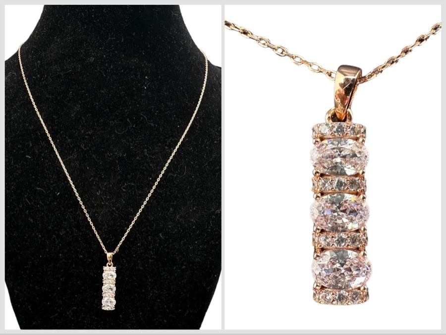 Sterling Silver Pendant With 17' Sterling Silver Necklace 3g [Photo 1]