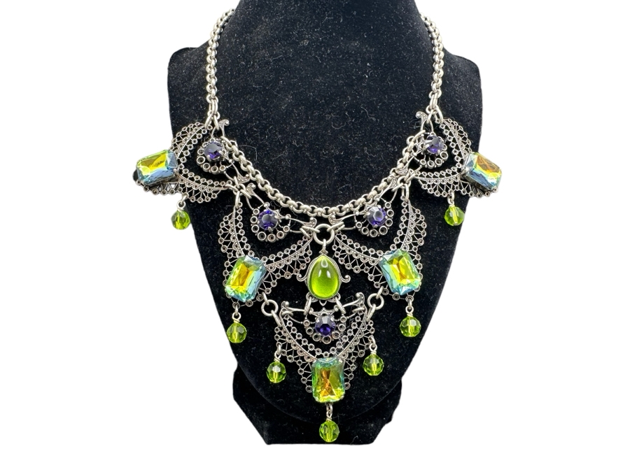 Statement Costume Jewelry Necklace With Matching Clip-On Earrings [Photo 2]