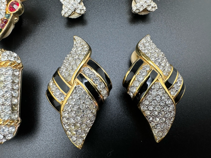 (4) Swarovski Crystal Clip-On Earrings [Photo 4]