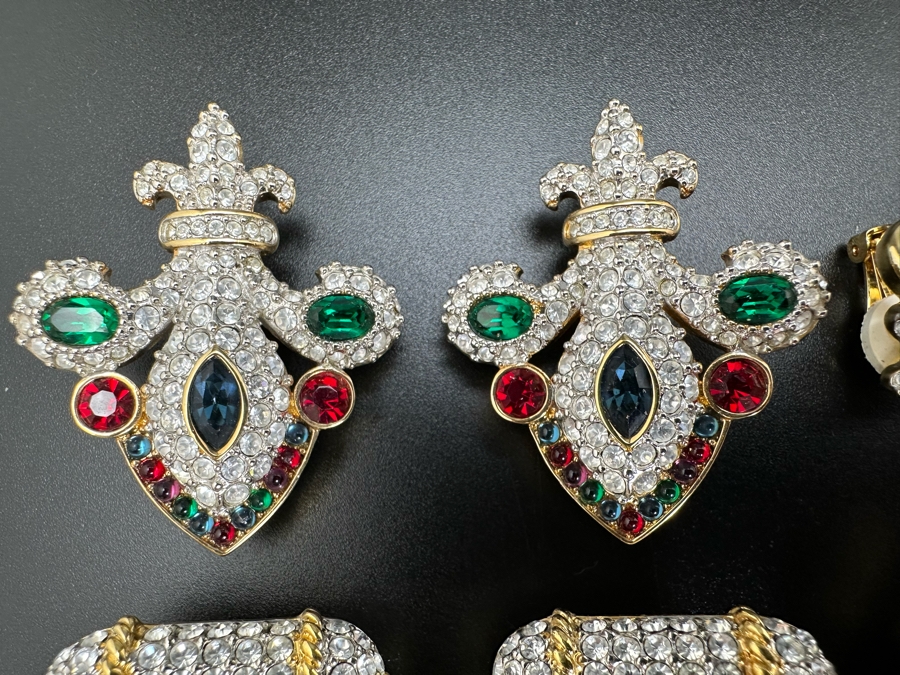 (4) Swarovski Crystal Clip-On Earrings [Photo 2]