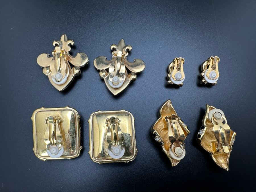 (4) Swarovski Crystal Clip-On Earrings [Photo 7]