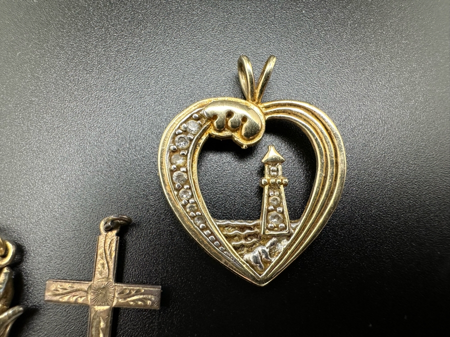 Six Sterling Silver Pendants 15.3g [Photo 6]