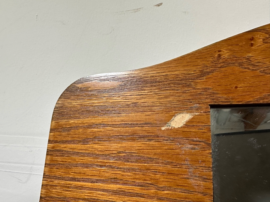 Freestanding jewelry Box 16.5W X 12D X 41H [Photo 3]