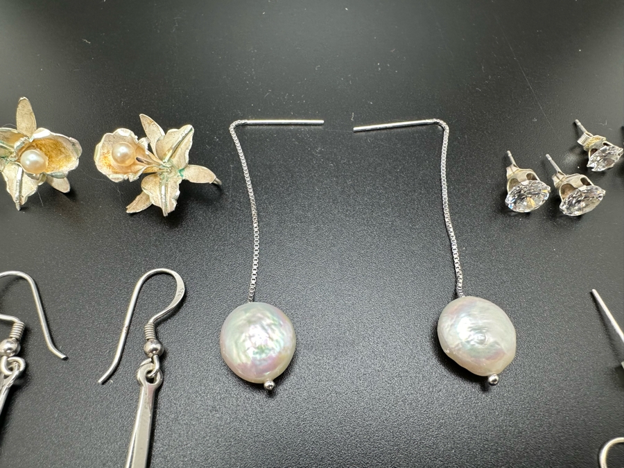 Ten Pairs Of Sterling Silver Earrings 28.3g [Photo 7]