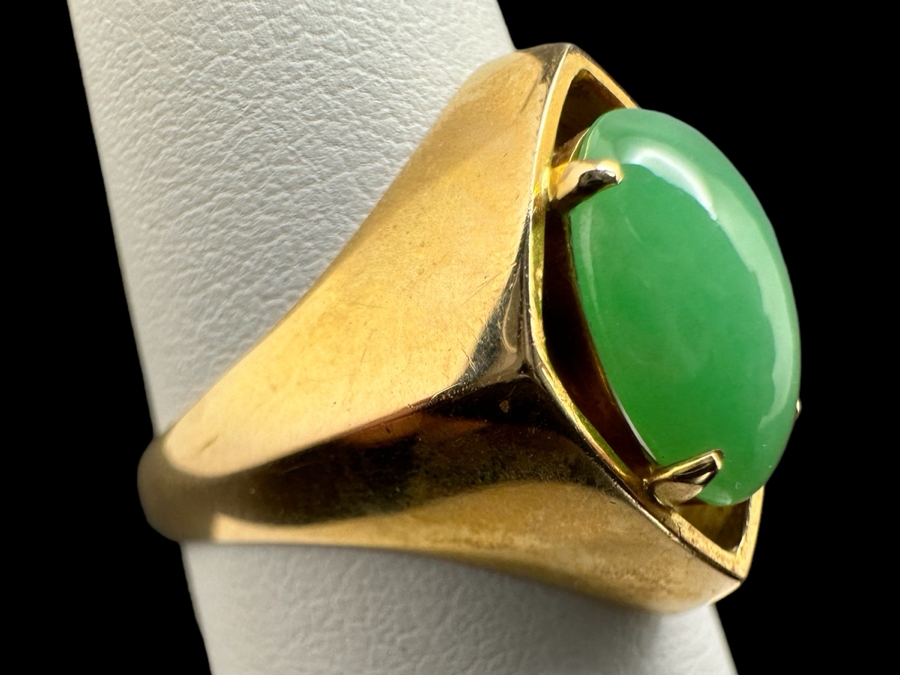 14K Gold Jade 11mm X 7mm  Ring Size 6.5 4.6g Estimated Value $650 [Photo 1]