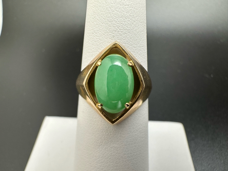 14K Gold Jade 11mm X 7mm  Ring Size 6.5 4.6g Estimated Value $650 [Photo 2]