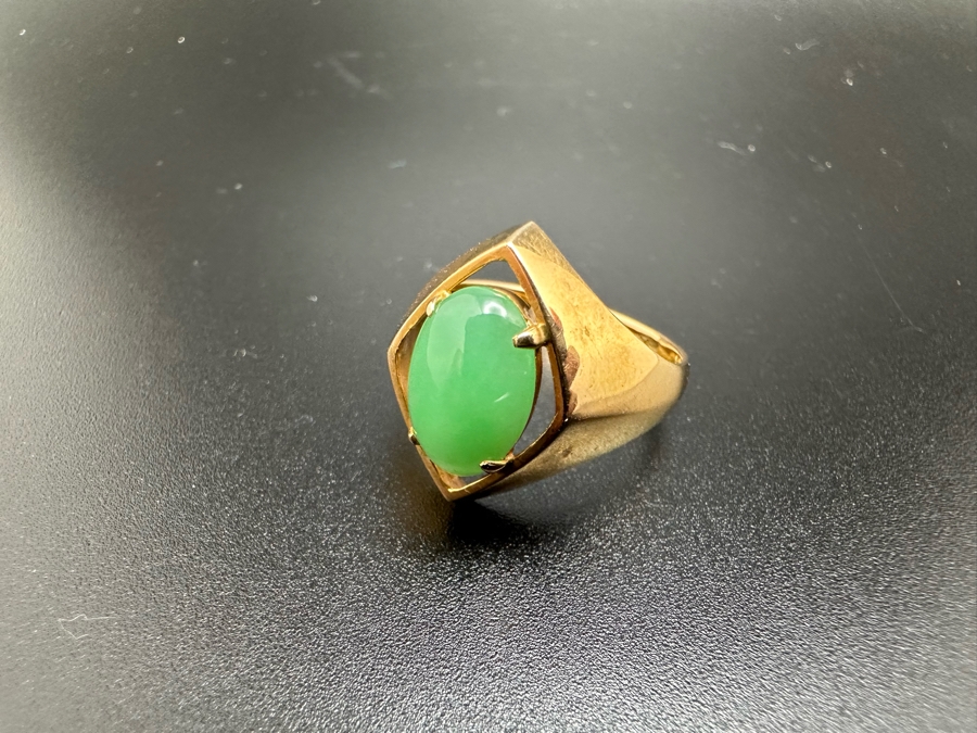 14K Gold Jade 11mm X 7mm  Ring Size 6.5 4.6g Estimated Value $650 [Photo 7]