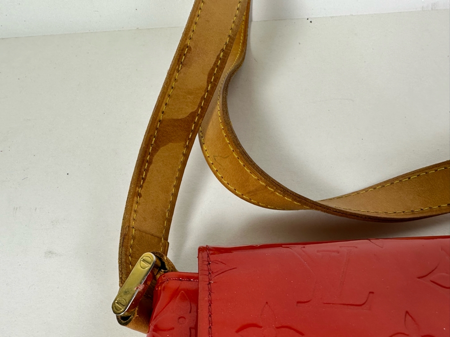 Louis Vuitton Monogram Vernis Thompson Street Shoulder Bag Red 10.5W X 8.5H - See Photos For Cosmetic Issues [Photo 12]