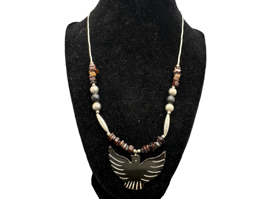 Carved Bird Pendant 18' Necklace