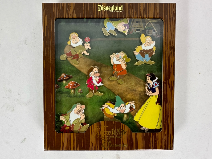Limited Edition Disney Trading Pins Set Walt Disney's Snow White And The Seven Dwarfs 70th Anniversary Set Limited To 1,000 [Photo 6]