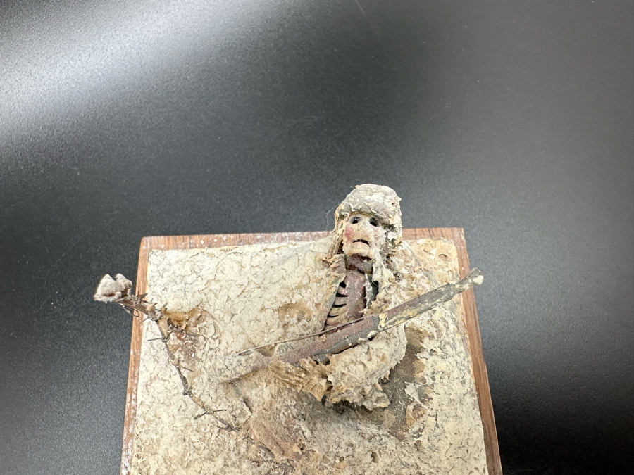 Hand Painted Metal Tin Miniature Military Figurines Toy Soldiers 1914 WWI Winter Battlefield Scene By Dr. David D. Michaels 4W X 3D X 3.5H [Photo 5]