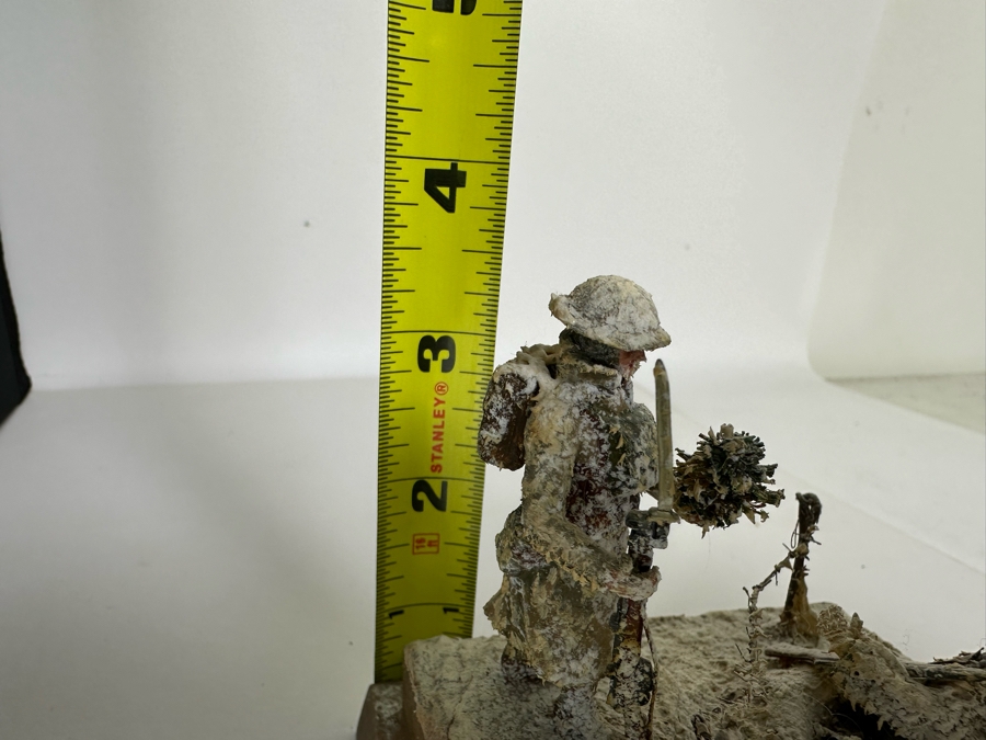 Hand Painted Metal Tin Miniature Military Figurines Toy Soldiers 1914 WWI Winter Battlefield Scene By Dr. David D. Michaels 4W X 3D X 3.5H [Photo 13]