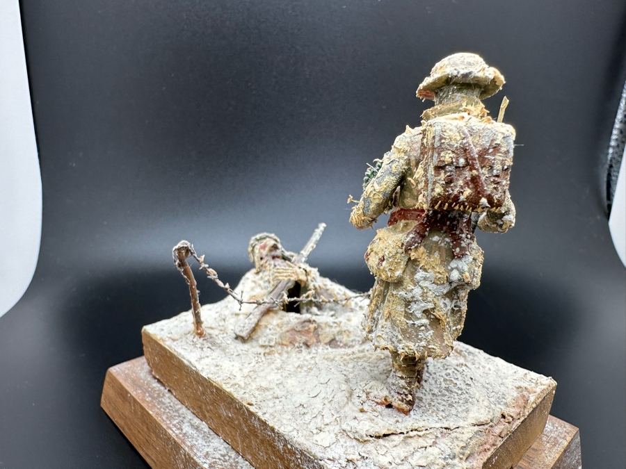 Hand Painted Metal Tin Miniature Military Figurines Toy Soldiers 1914 WWI Winter Battlefield Scene By Dr. David D. Michaels 4W X 3D X 3.5H [Photo 7]