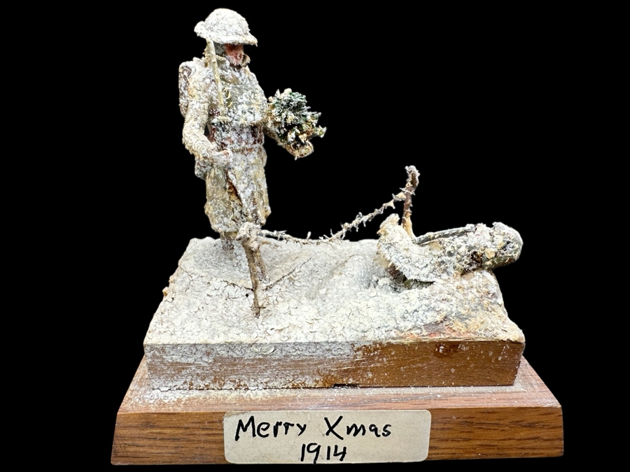Hand Painted Metal Tin Miniature Military Figurines Toy Soldiers 1914 WWI Winter Battlefield Scene By Dr. David D. Michaels 4W X 3D X 3.5H [Photo 1]