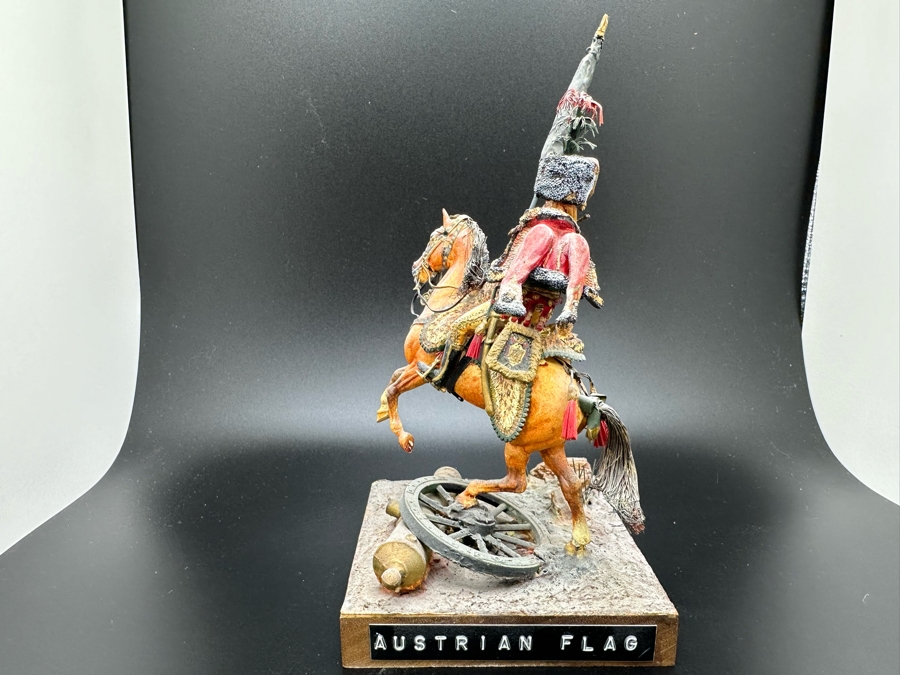 Hand Painted Historex Plastic Miniature Military Figurine Chasseur Guard Toy Soldier On Horse By Dr. David D. Michaels 3W X 3D X 6H [Photo 8]