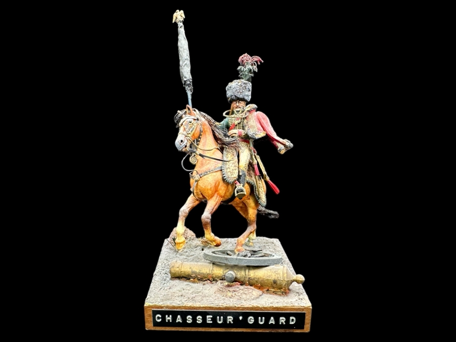 Hand Painted Historex Plastic Miniature Military Figurine Chasseur Guard Toy Soldier On Horse By Dr. David D. Michaels 3W X 3D X 6H [Photo 1]