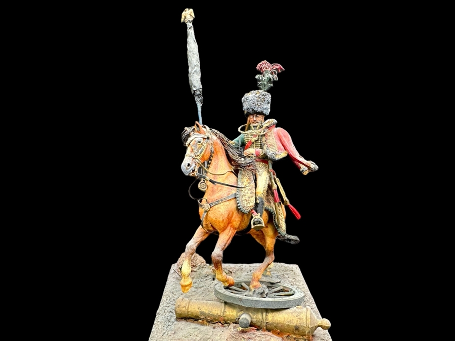 Hand Painted Historex Plastic Miniature Military Figurine Chasseur Guard Toy Soldier On Horse By Dr. David D. Michaels 3W X 3D X 6H [Photo 2]