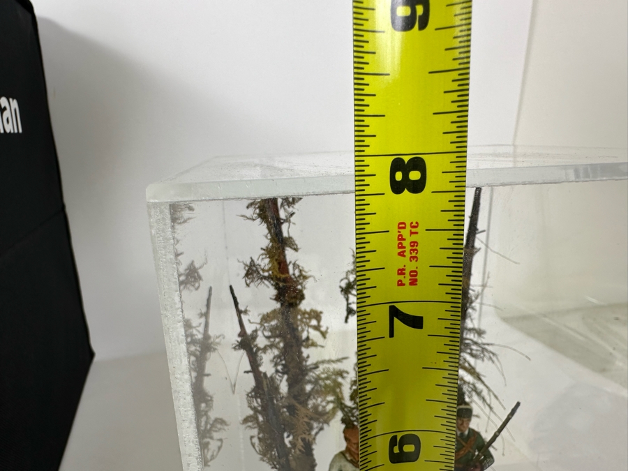 Hand Painted Metal Tin Miniature Military Figurines Toy Soldiers By Dr. David D. Michaels With Wooden Stand And Acrylic Cover 5W X 8H [Photo 18]