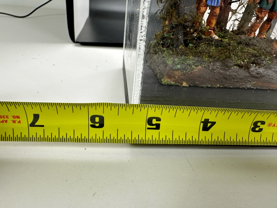 Hand Painted Metal Tin Miniature Military Figurines Toy Soldiers By Dr. David D. Michaels With Wooden Stand And Acrylic Cover 5W X 8H [Photo 16]