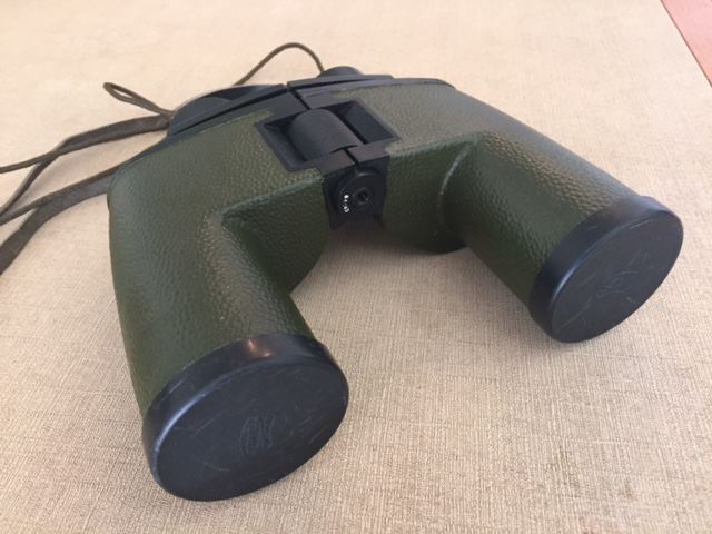 Bushnell Binoculars [Photo 6]