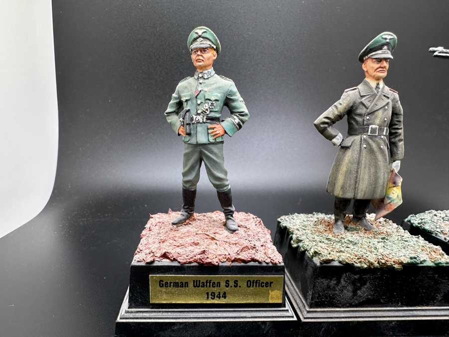 Hand Painted Metal Tin Miniature Military Figurines German Toy Soldiers By Dr. David D. Michaels [Photo 3]